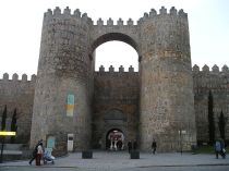 Puerta_del_alcazar