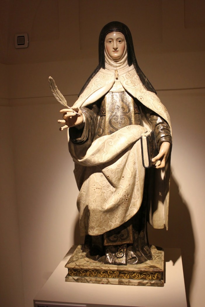 ALBA DE TORMES (SALAMANCA)  IGLESIA DEL CONVENTO S.XVIII MUSEO   SANTA TERESA DE GREGORIO FERNENDEZ